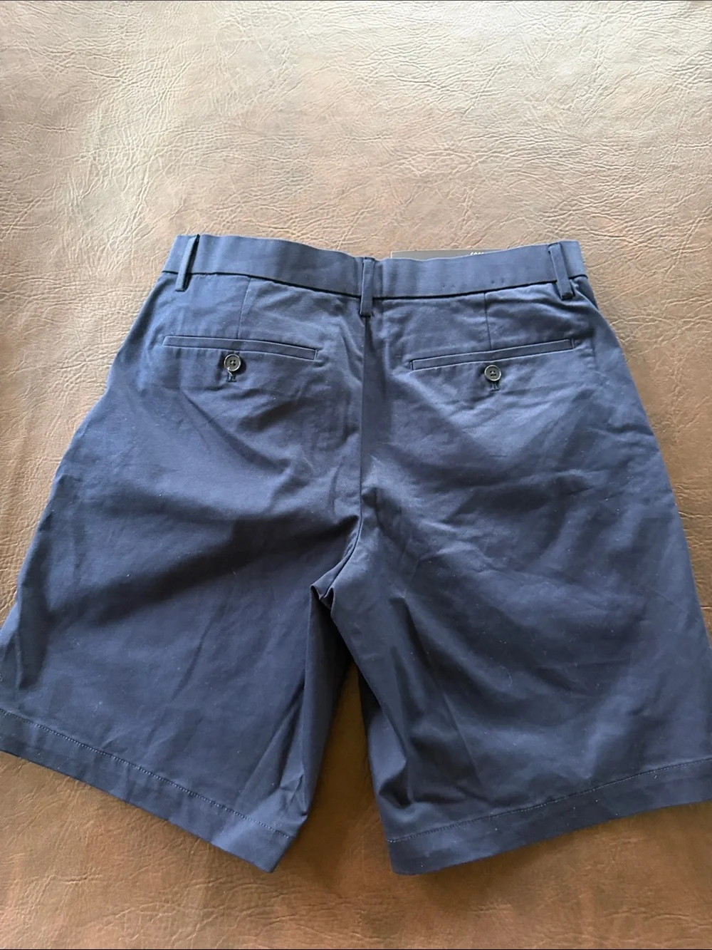 Banana Republic Navy Flat-Front Chino Shorts. NWT. Core Temp